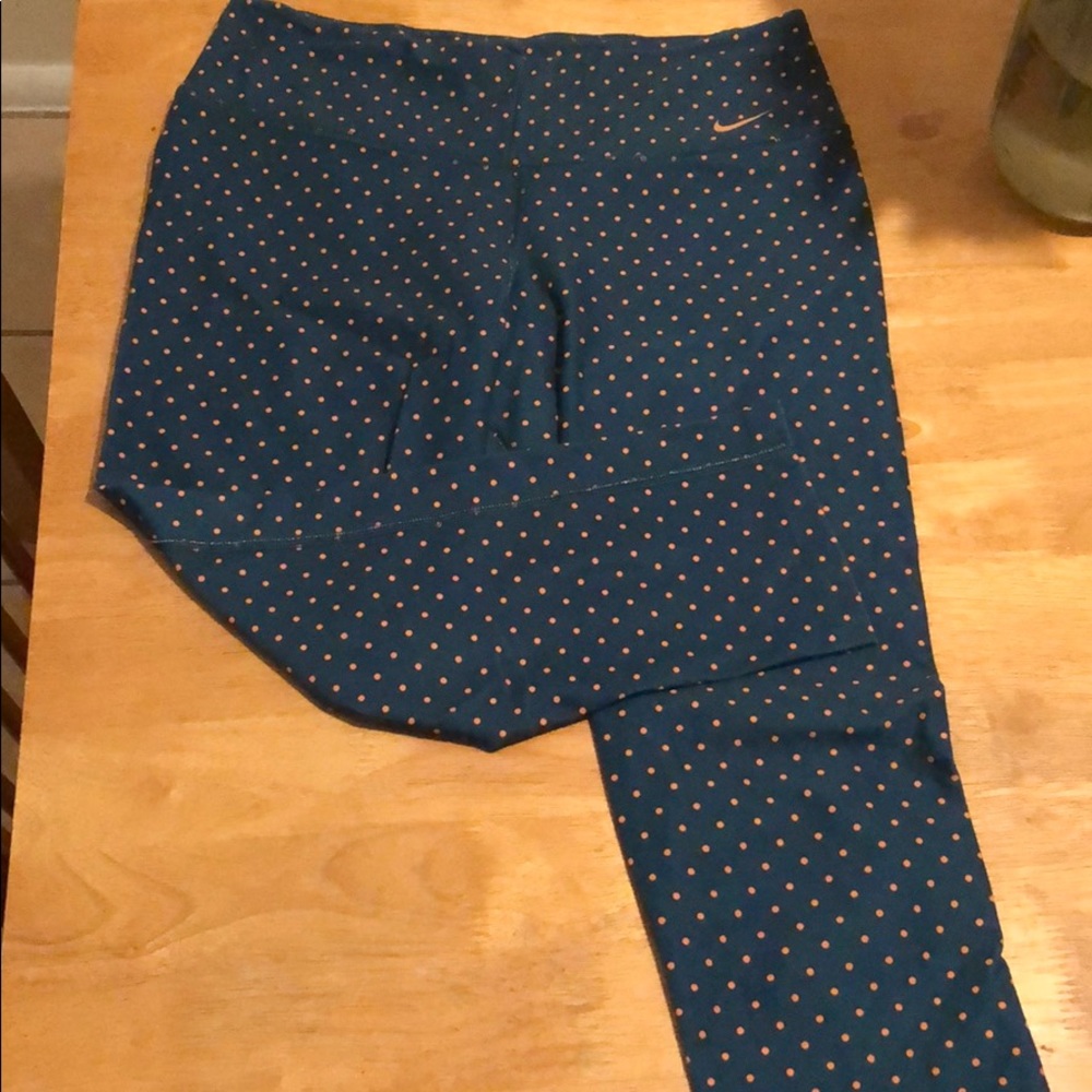 Nike leggings